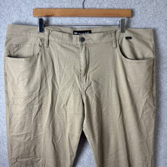 Travis Mathew Golf Pants Mens Size 40 Tan Open to Close Chino Stretch Athletic - Picture 8 of 9